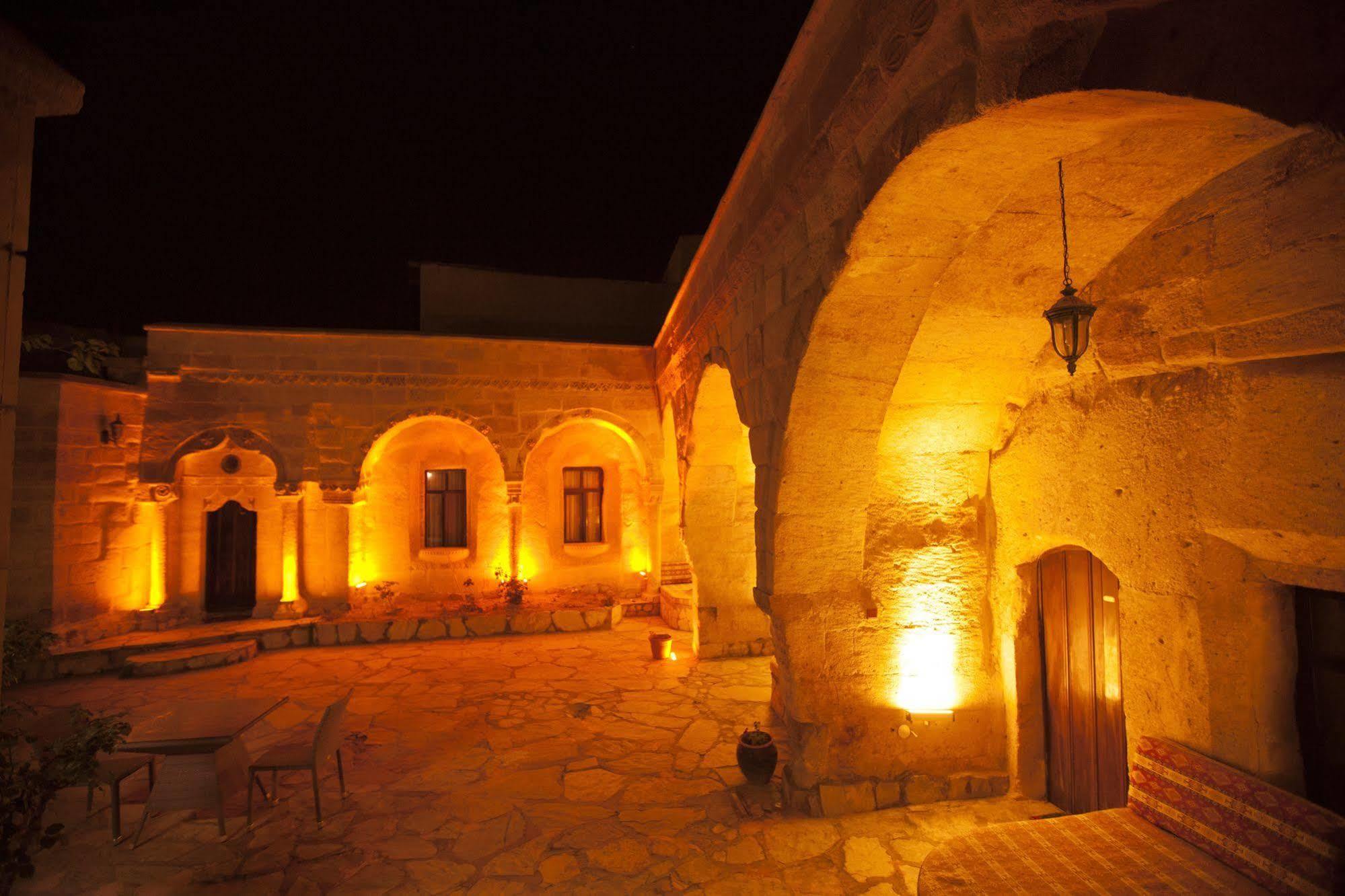 Cappadocia Palace Hotel Урґюп Екстер'єр фото