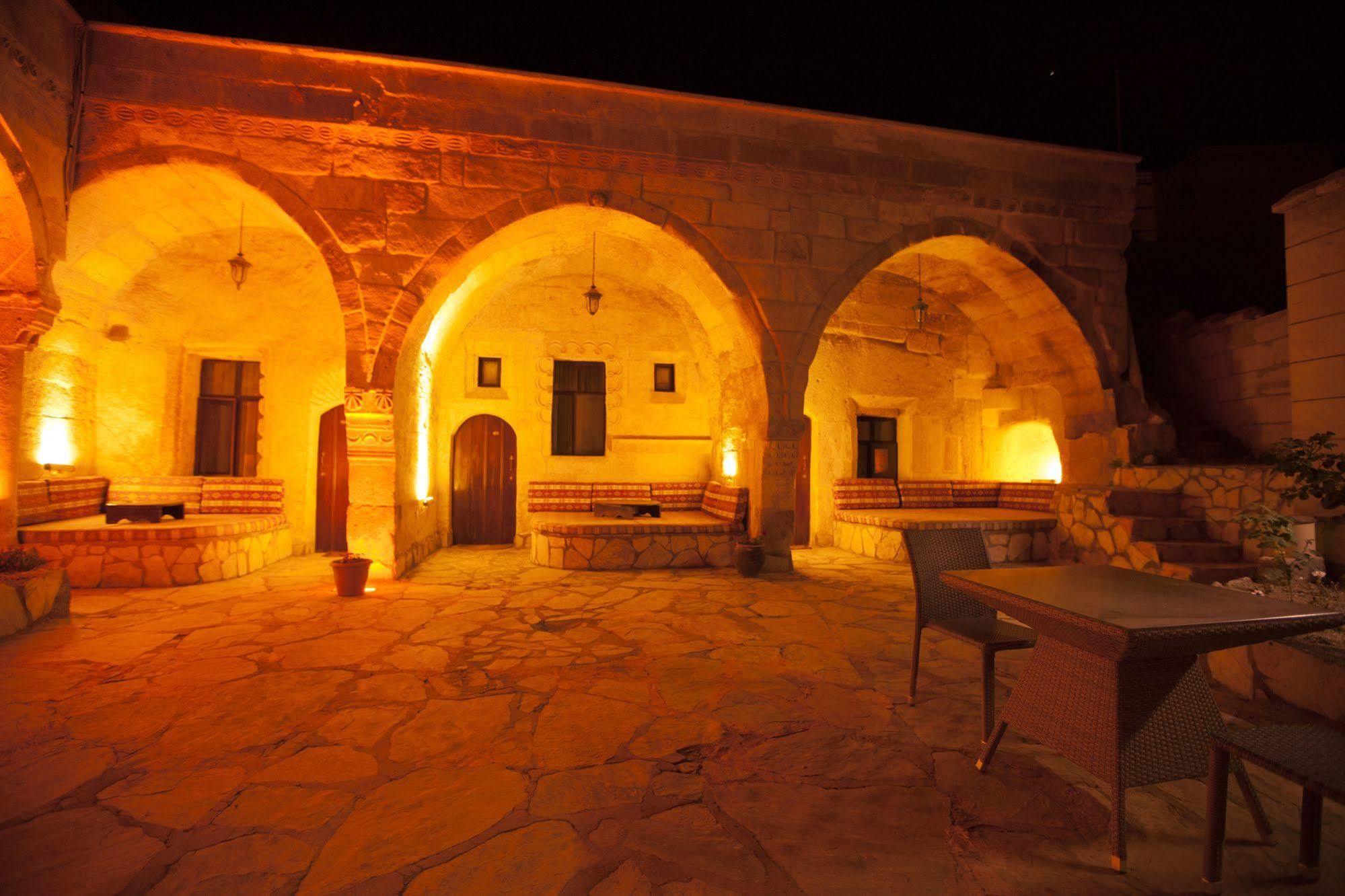 Cappadocia Palace Hotel Урґюп Екстер'єр фото